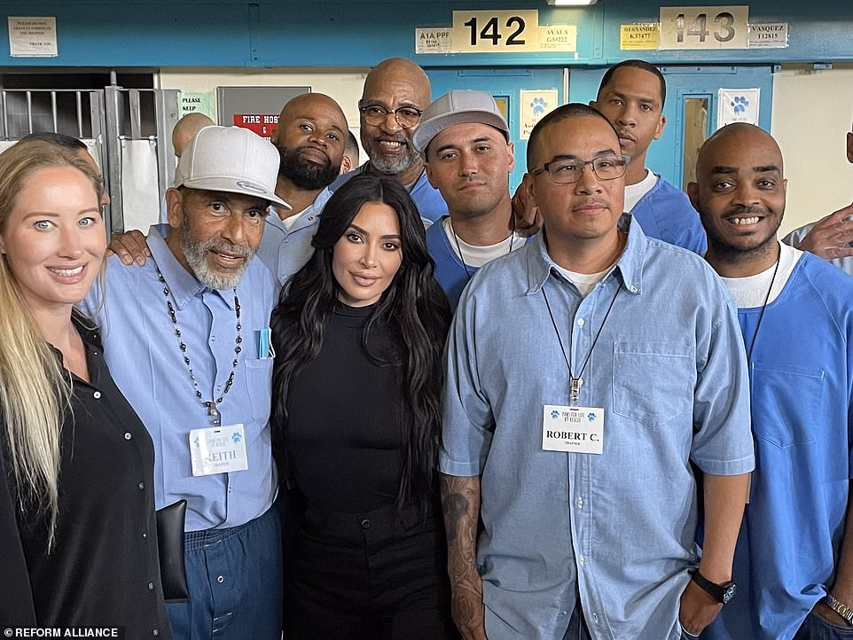 human_larry_202307_csplosangeles_1.jpg