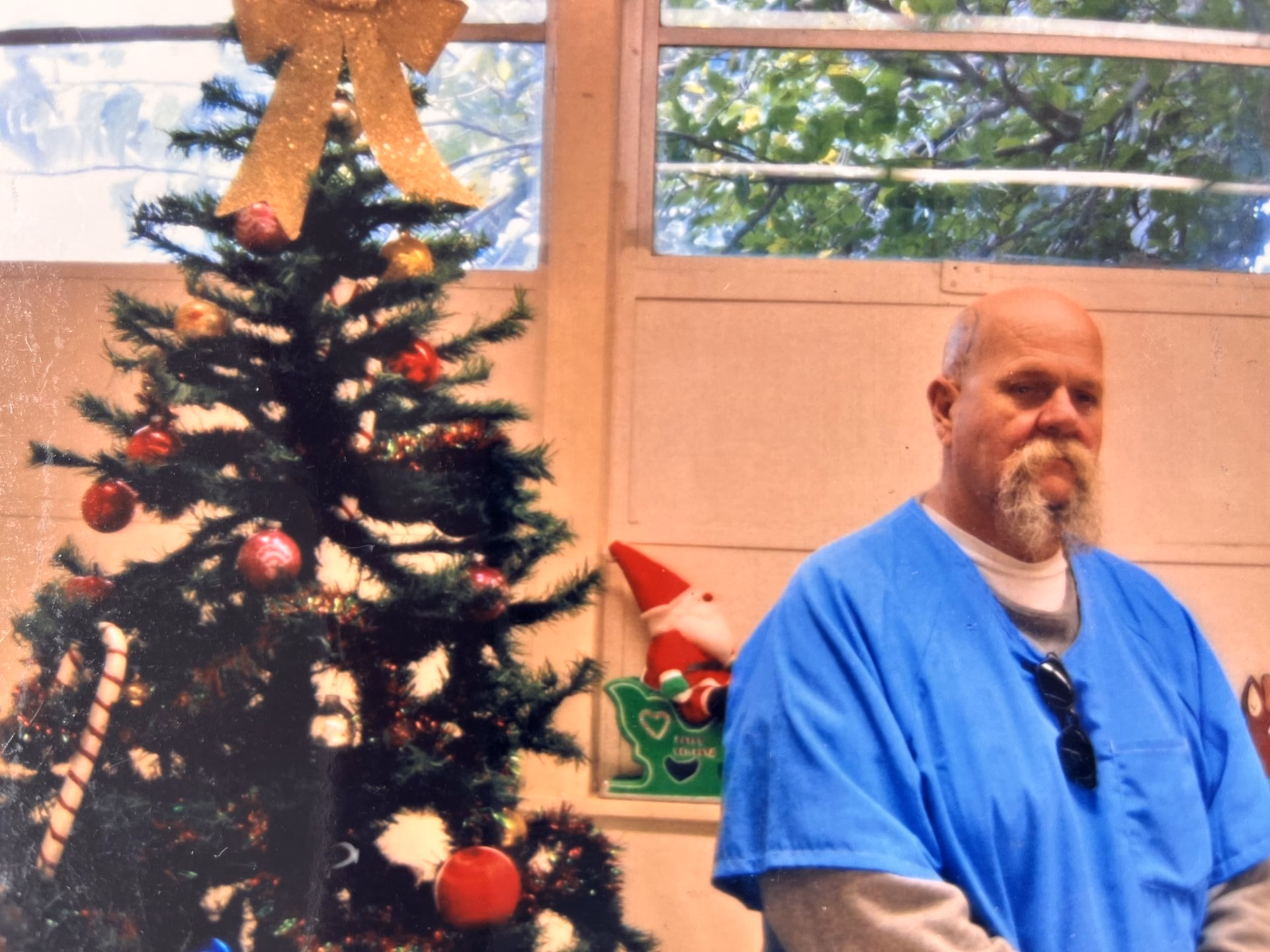humans_roy_202309_chowchillastateprison_8